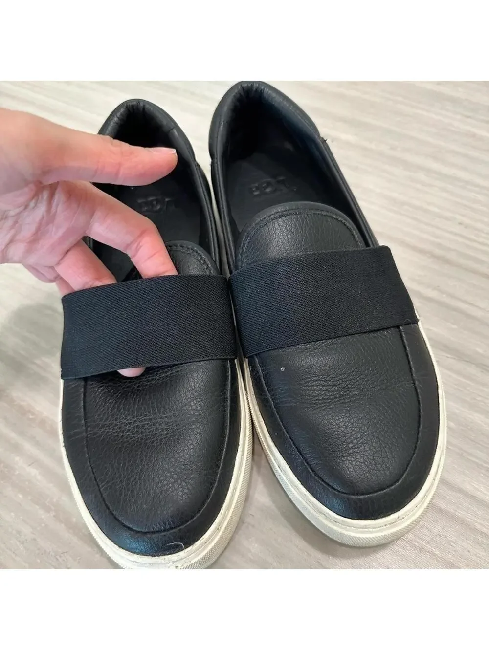 UGG Leather Chayze Platform Sneakers Black Size 6